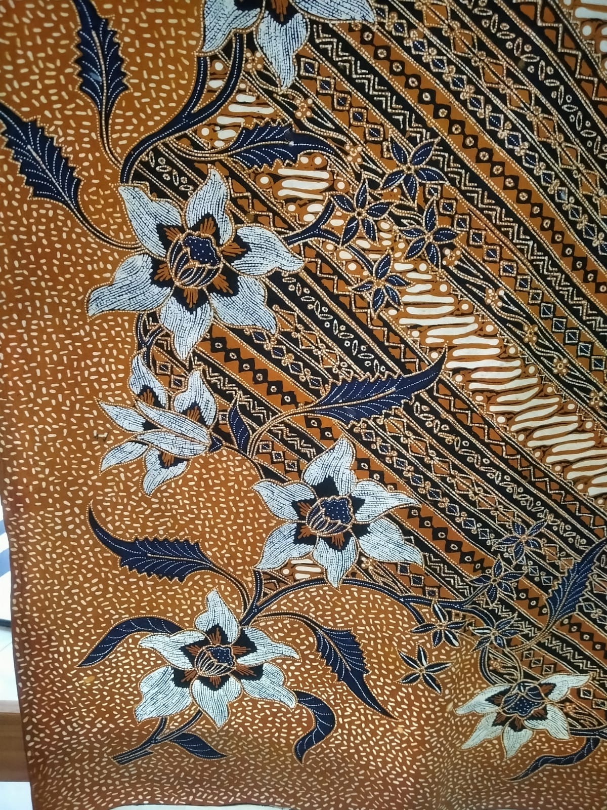 Corak batik motif "Udan Liris"