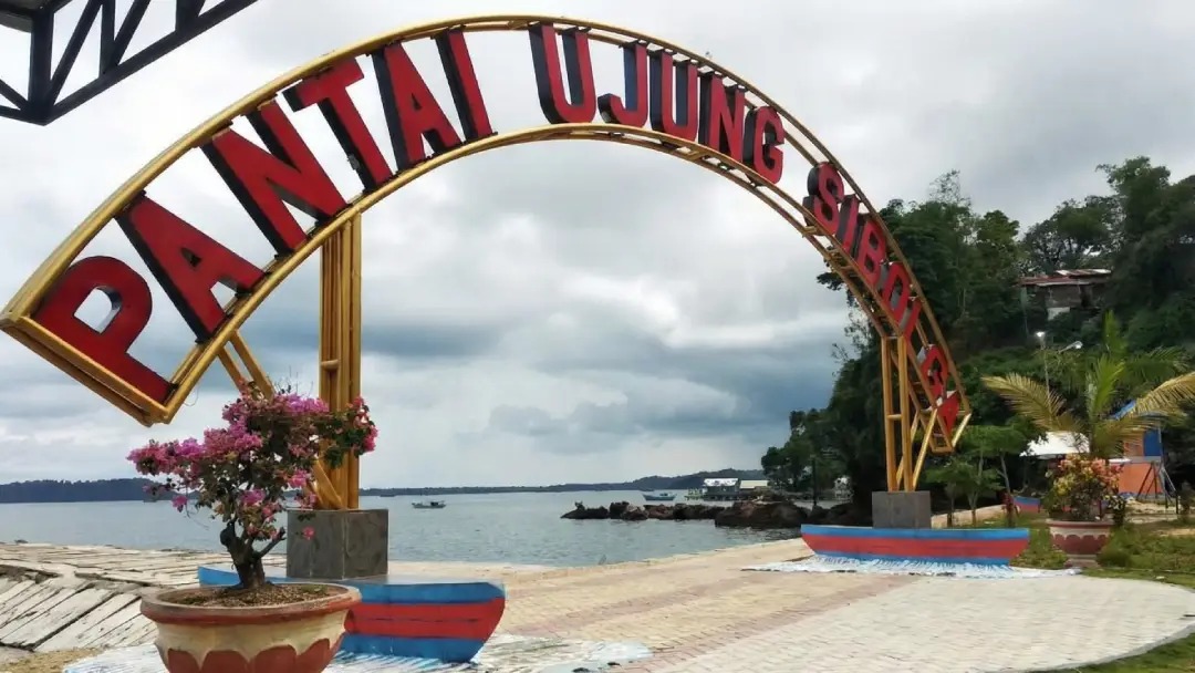 Indahnya Sunset di Objek Wisata Pantai Ujung Sibolga Sumatera Utara