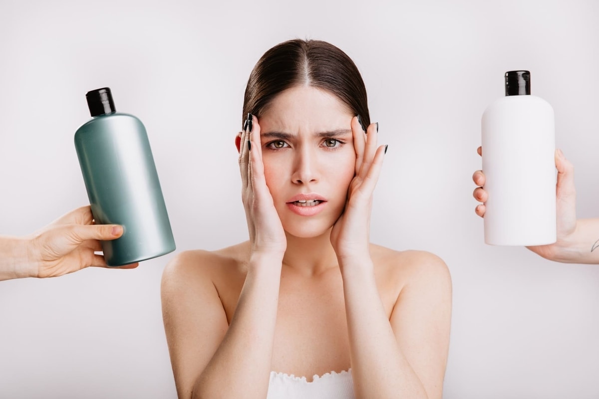 5 Bahaya Menggunakan Skincare Berpewangi Sintetis