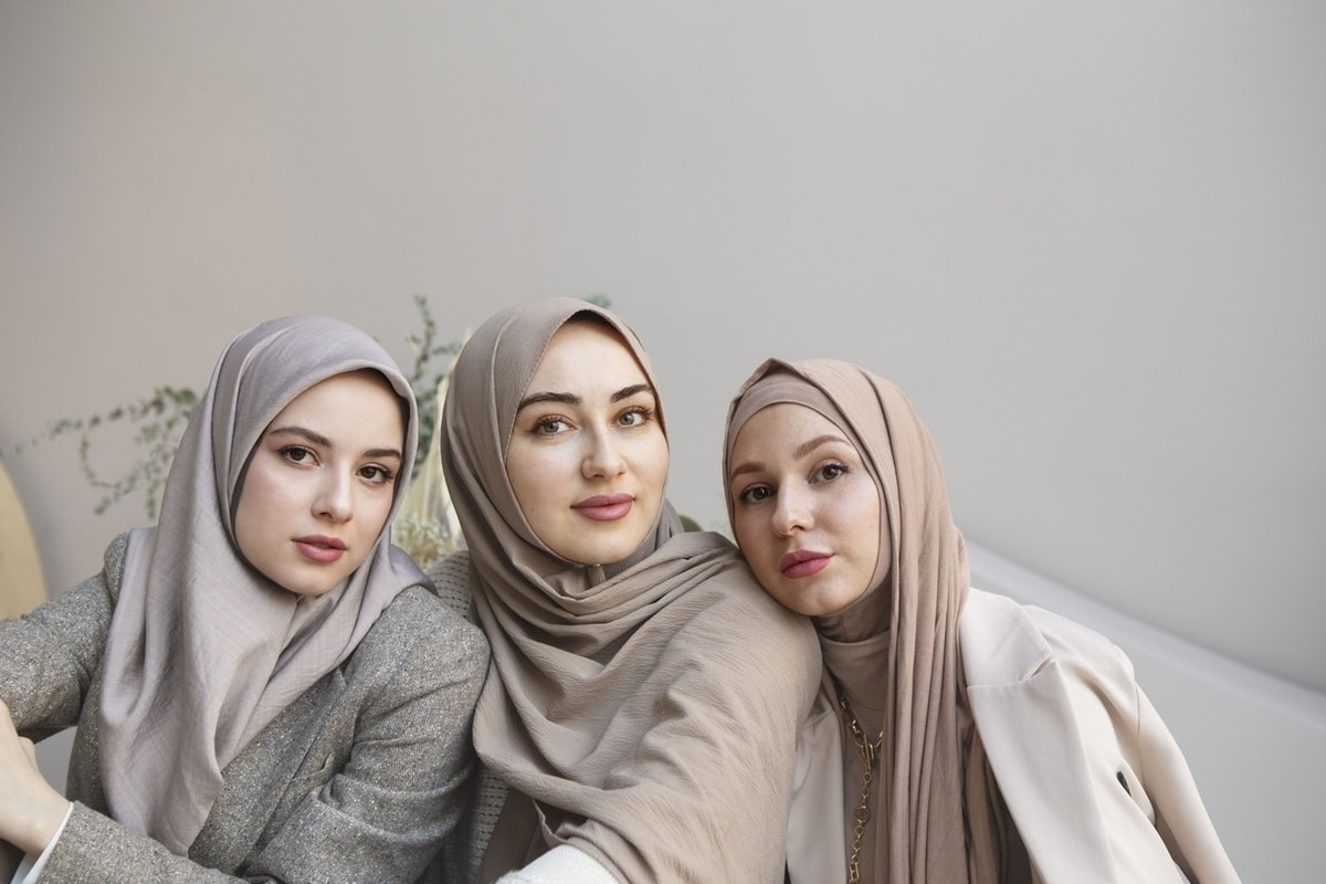 5 Jenis Hijab yang Mudah Diatur dan Nyaman