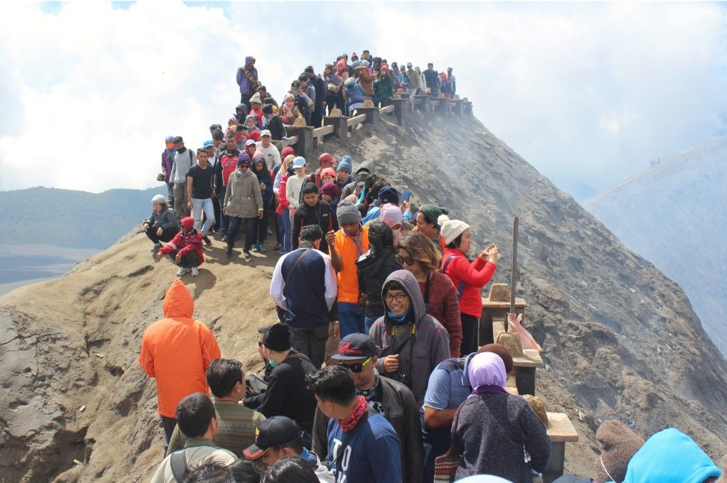 Puncak Kawah Gunung Bromo