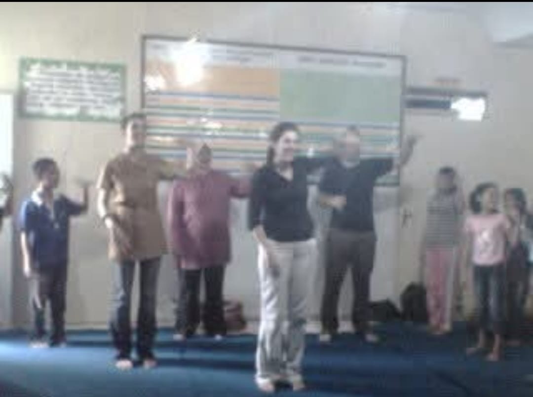Jonna and Friends at our English center in Gorontalo 2019