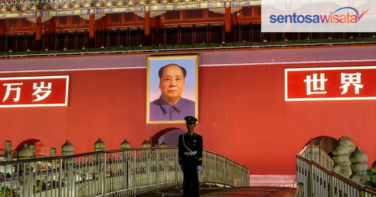 Tiananmen Square: Panduan Wisata Singkat