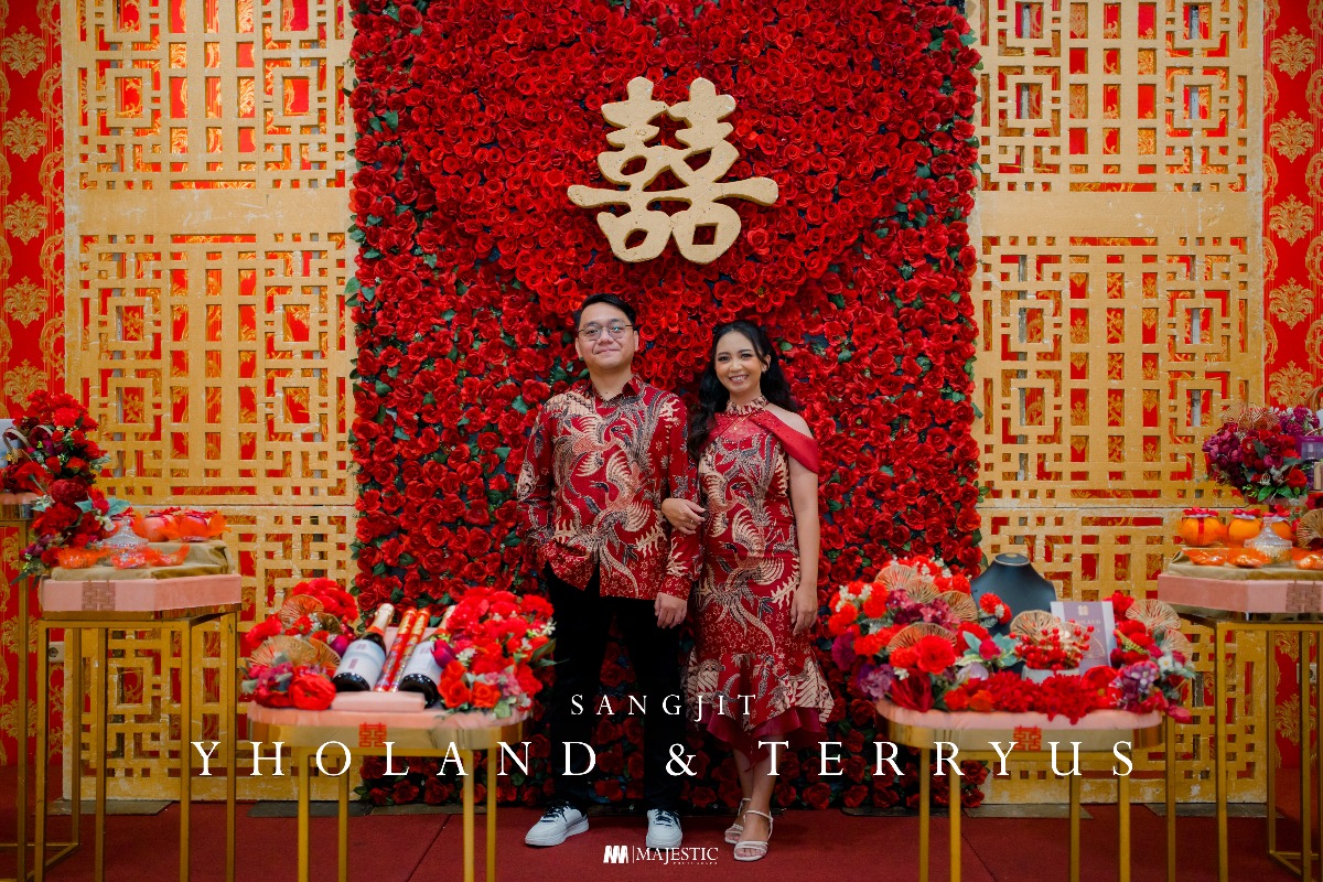 Sangjit Yholand & Terryus