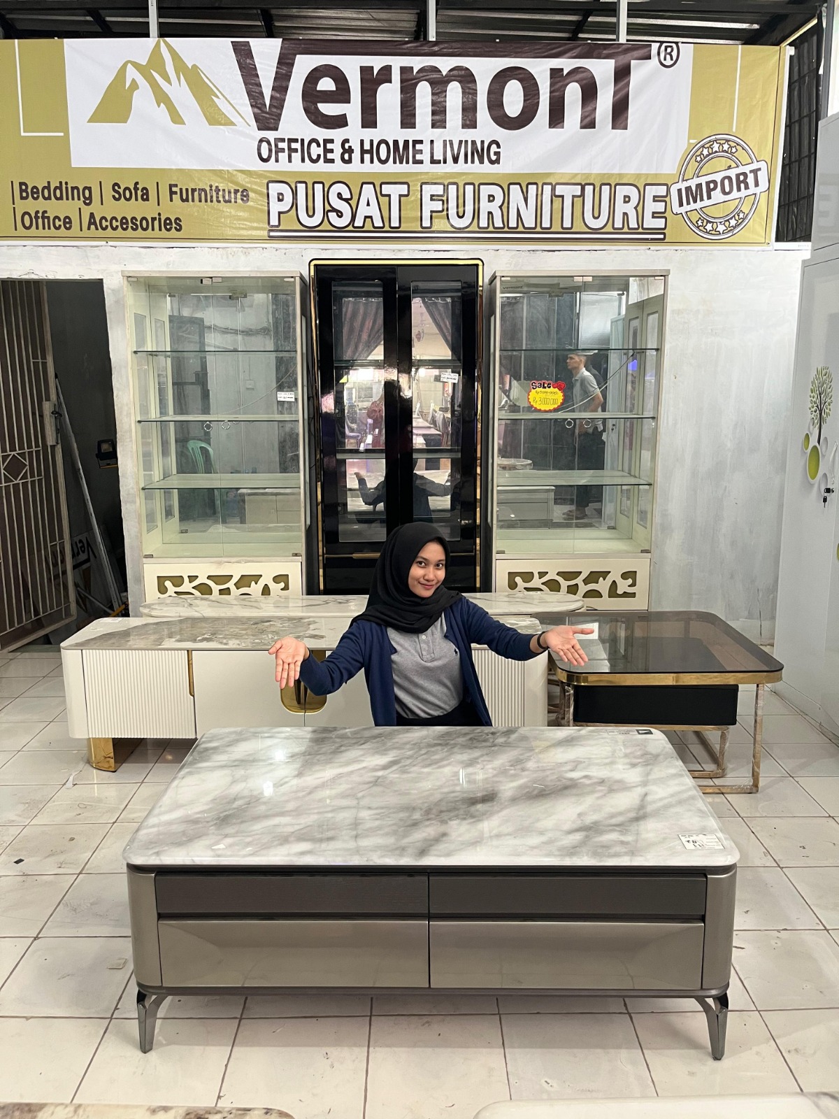 Furniture Palembang (Meja Tamu)
