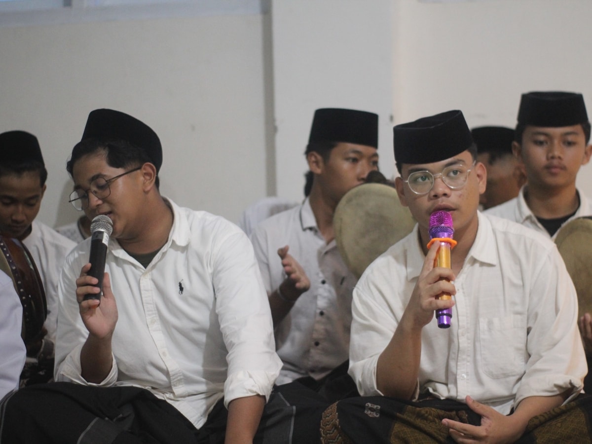 Tim Sholawat Syifaul Qulub