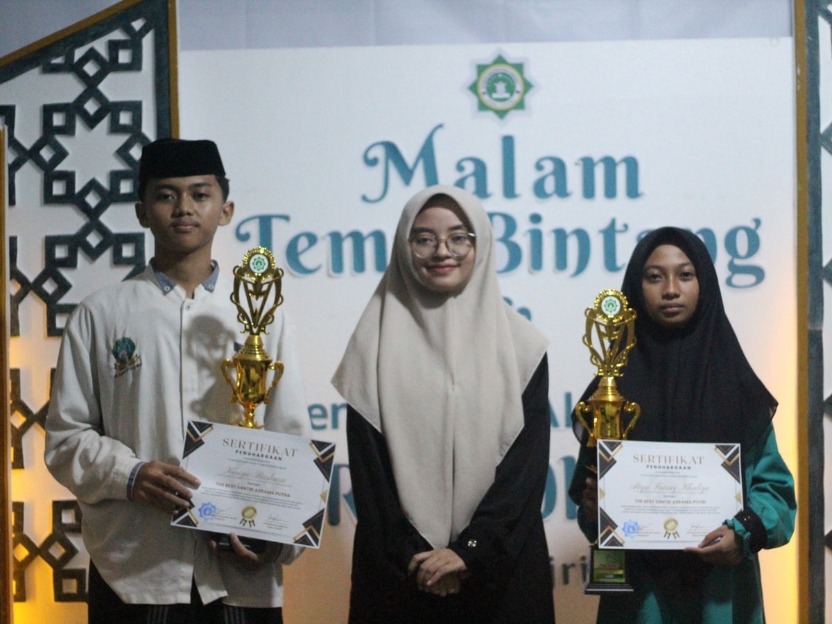 Malam Temu Bintang 2026: Apresiasi Prestasi Santri Menyambut Liburan