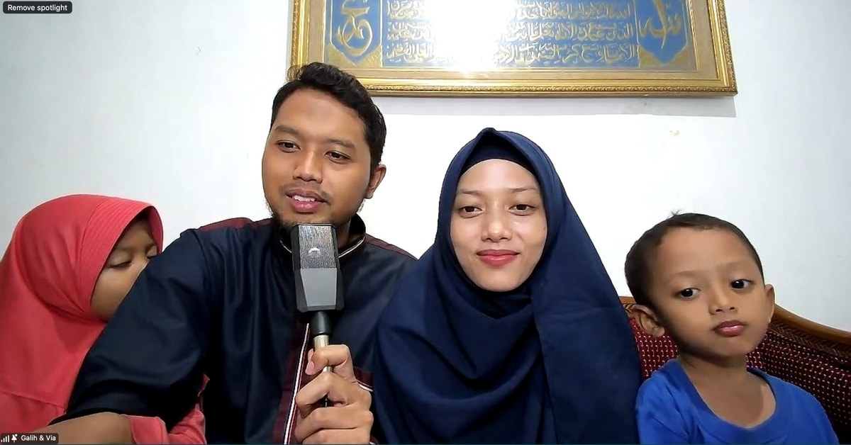 MC dan Moderator dari Ayah Bunda KAMIL
