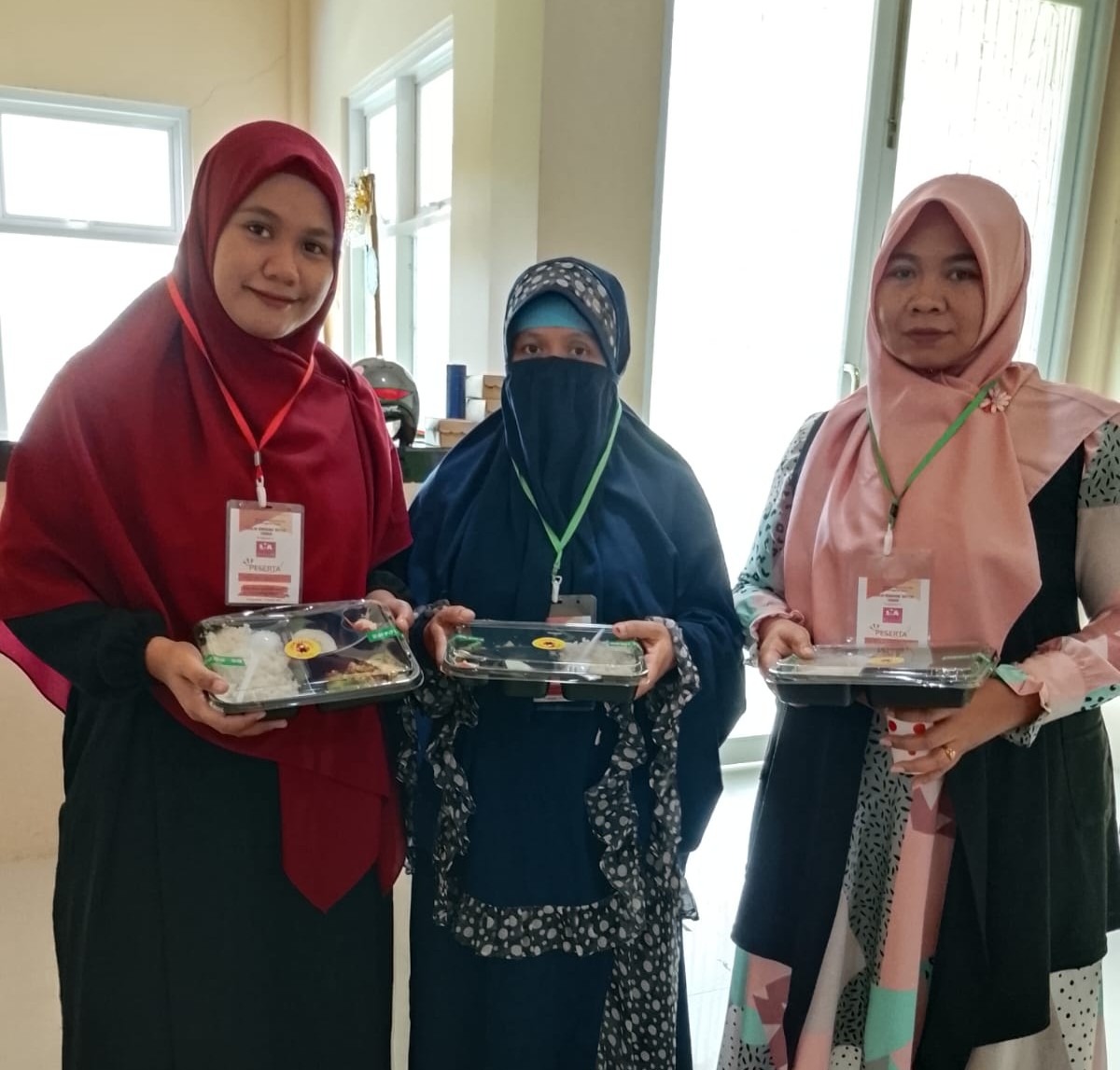 Pendistribusian nasi berkah sebagai bentuk kolaborasi Almarhamah dengan Aisyiyah Kalimantan Utara