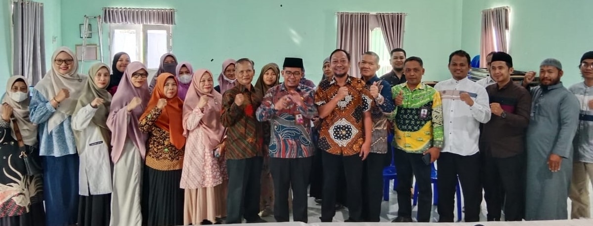 Syukur Tak Terhingga, Almarhamah Dapat Dukungan Pemerintah untuk Guru LPQ