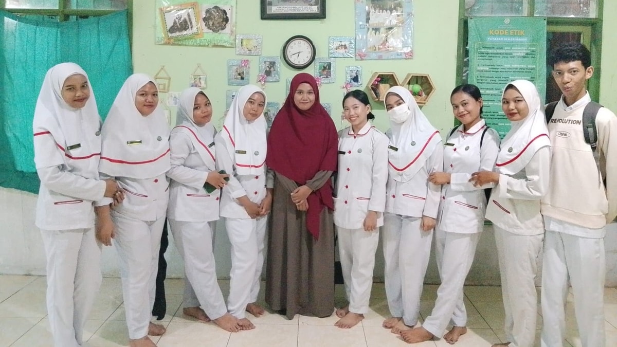 Bukan Sekadar Praktik, Mahasiswa FIKES UBT Siap Belajar Banyak Hal di Almarhamah!