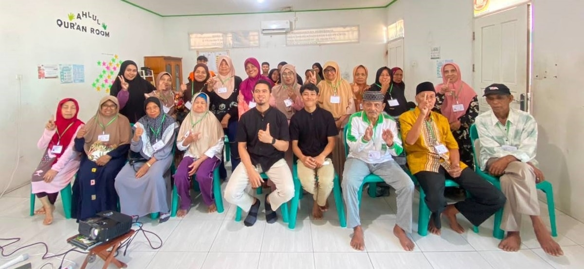 Belajar Sambil Bahagia! Lansia Antusias Ikuti Kelas Sekolah Lanisa NURANI
