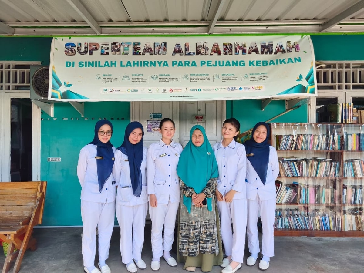 Ners Siap Mengabdi! Mahasiswa UBT Perkuat Layanan Kesehatan Lansia Almarhamah