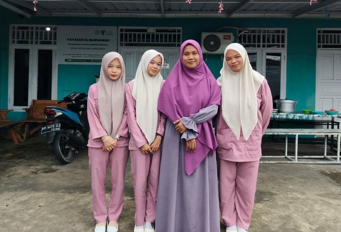 Almarhamah Sambut Magang Siswi SMK Kesehatan Kaltara