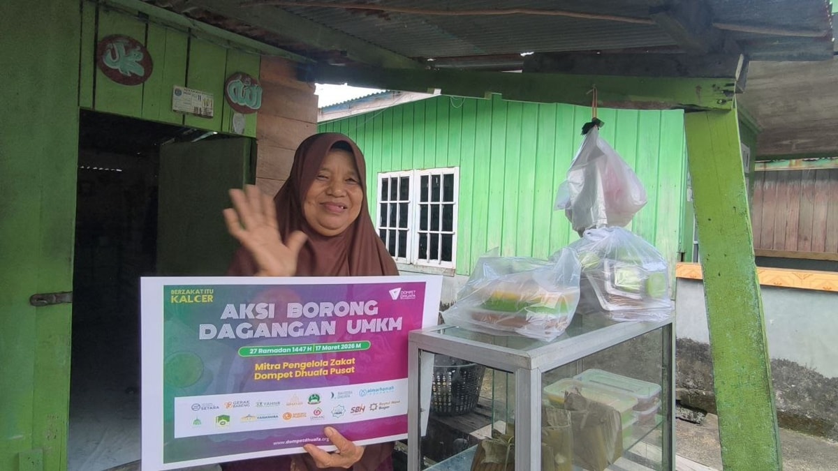 Nenek Jufriati, salah satu lansia binaan almarhamah