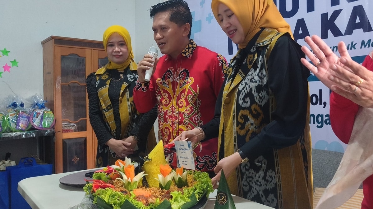 Prosesi Pemotongan Tumpeng