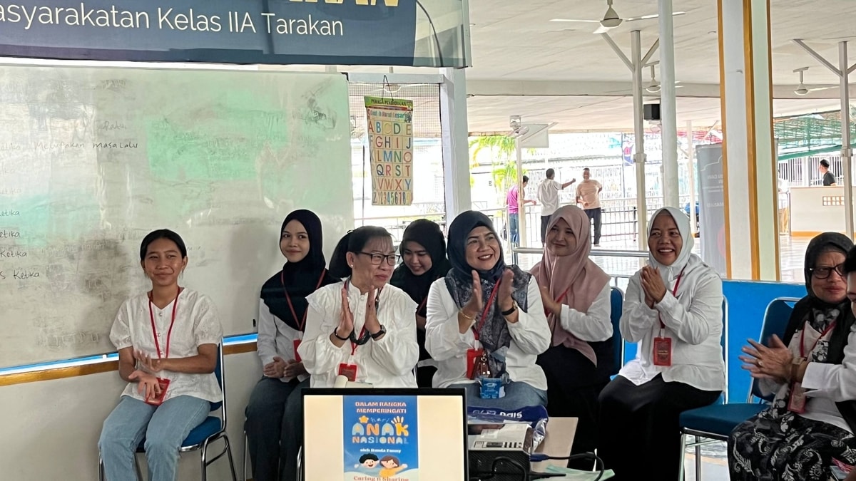 Ice breaking seru bersama