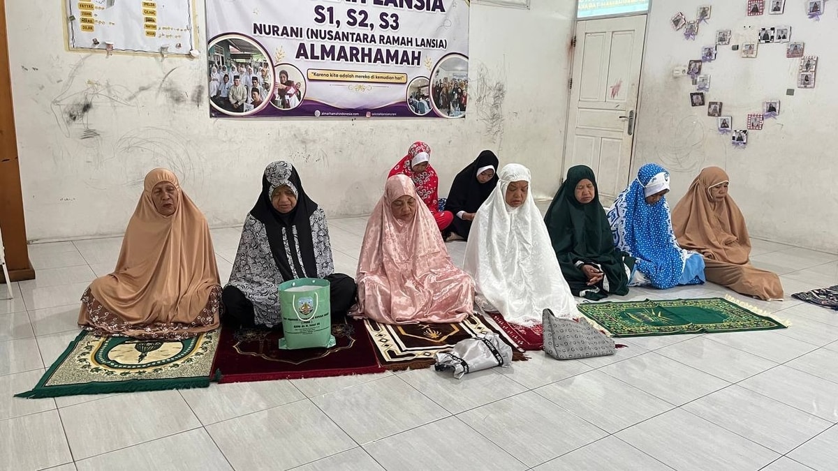 Lansia selalu rutin mengikuti kegiatan SQR NURANI
