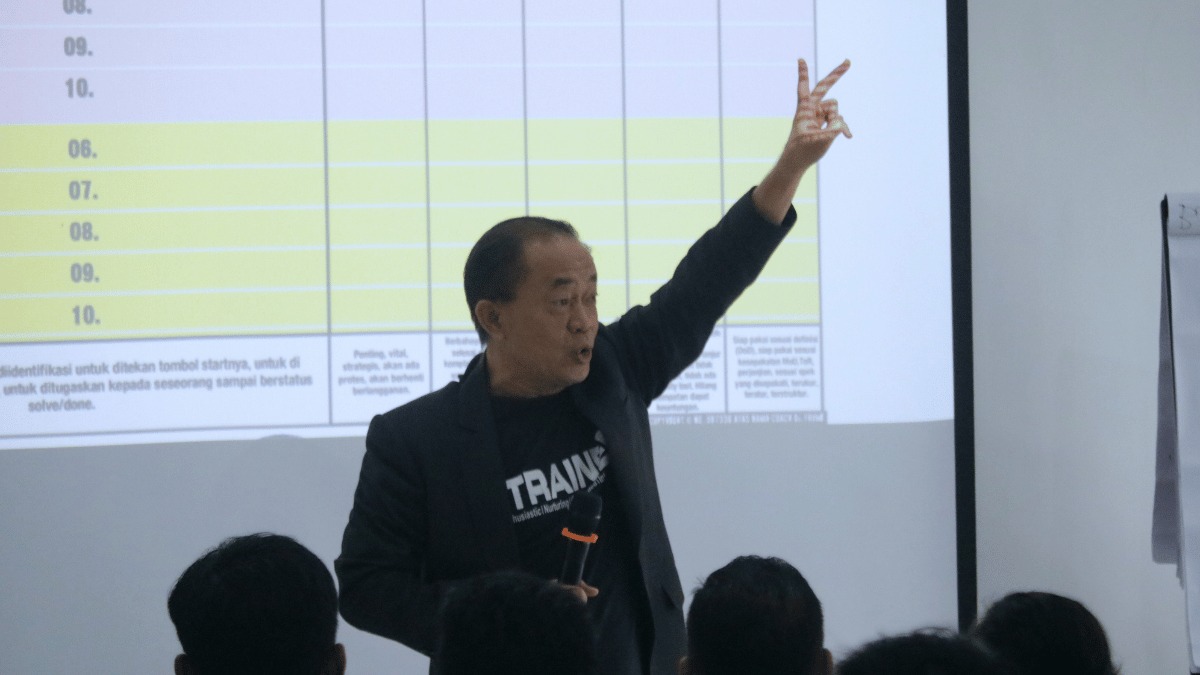 Organisasi Lambat Bukan Karena Kurang SDM, Tetapi Karena Terlalu Lama Mengambil Keputusan
