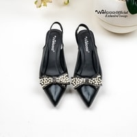 Sepatu wanita model slingback heels Walcoo Stacey dengan aksen pita mutiara elegan, tersedia dalam warna hitam, krem, dan maroon, hak 5 cm, desain pointed toe, cocok untuk pesta dan acara formal