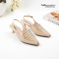 Sepatu heels slingback wanita Walcoo Eltimore dengan motif laser-cut bulat, hak pendek, dan buckle gold, warna hitam, maroon, dan cream