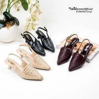 Sepatu heels slingback wanita Walcoo Eltimore dengan motif laser-cut bulat, hak pendek, dan buckle gold, warna hitam, maroon, dan cream