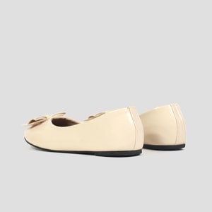 Sepatu Wanita Flat Shoes Caitlin