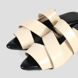 Sandal Mules Wanita Vera