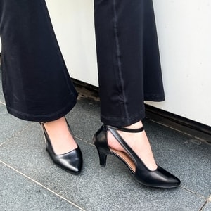 Sepatu Wanita Heels Zuri