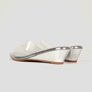 Sandal Wedges Wanita Helga Transparan