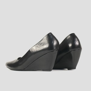 Sepatu Wanita Weges