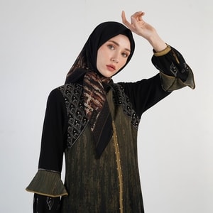 HIKMAT A1364 - Mysteera Arte Abaya
