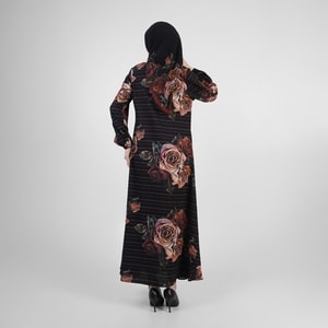 HIKMAT A1366 - Stripelle Rose Abaya