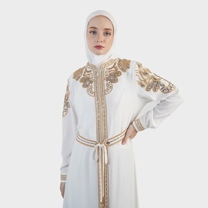 Hikmat Abaya EA3024