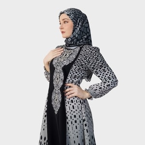 Hikmat Jalabiya J9913