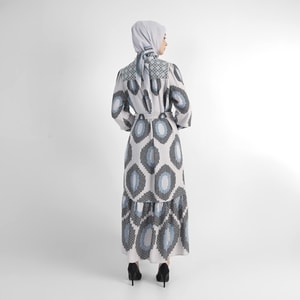 HIKMAT D1247 - Vetra Loop Dress