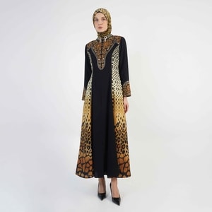 HIKMAT A3842 - Sabbra Growl Abaya