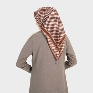 HIKMAT S1040 - Tessera Grid Headscarf