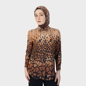 HIKMAT B202570 - Leopard Lines Blouse