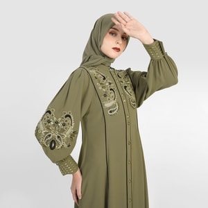 HIKMAT EA3849 - Embro Luxe Abaya