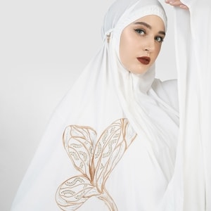 HIKMAT N1359 - Triyat Serenity Mukena