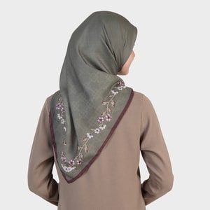 HIKMAT S2093 - Bloom Embrace Headscarf