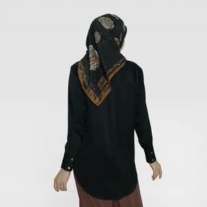 HIKMAT B1128 - Bosco Void Blouse