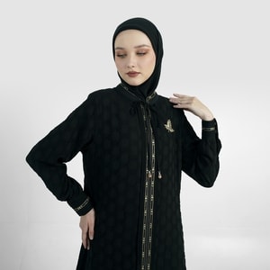 HIKMAT A1386 - Noble Emblem Abaya