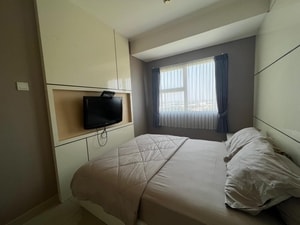 Sewa Apartemen Trivium Terrace Lippo Cikaragn Tipe 2 Bedroom