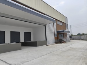 Sewa Pabrik Delta Silicon 8 luas 3000meter  Bangunan Baru dan Siap Pakai