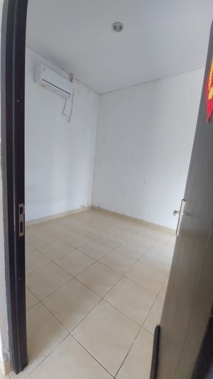 Rumah Disewakan atau Dikontrakkan di Deltamas Cikarang Pusat 3KT Cluster Naraya dekat Kawasan GIIC KITIC