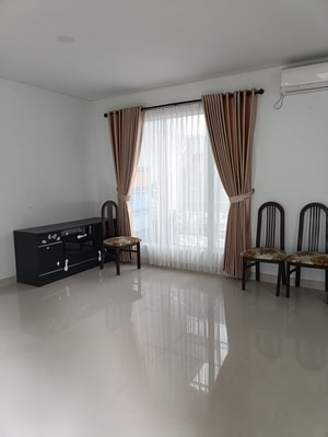 Rumah disewakan savasa 3BR Full Furnish 3 Kamar tidur 2 Kamar Mandi