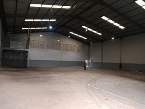 Gudang disewakan Jababeka 720Meter ada mes 20 pintu