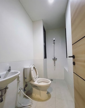 sewa rumah full furnished lippo cikarang cluster Uptown waterfront 2 kamar tidur 2 kamar mandi